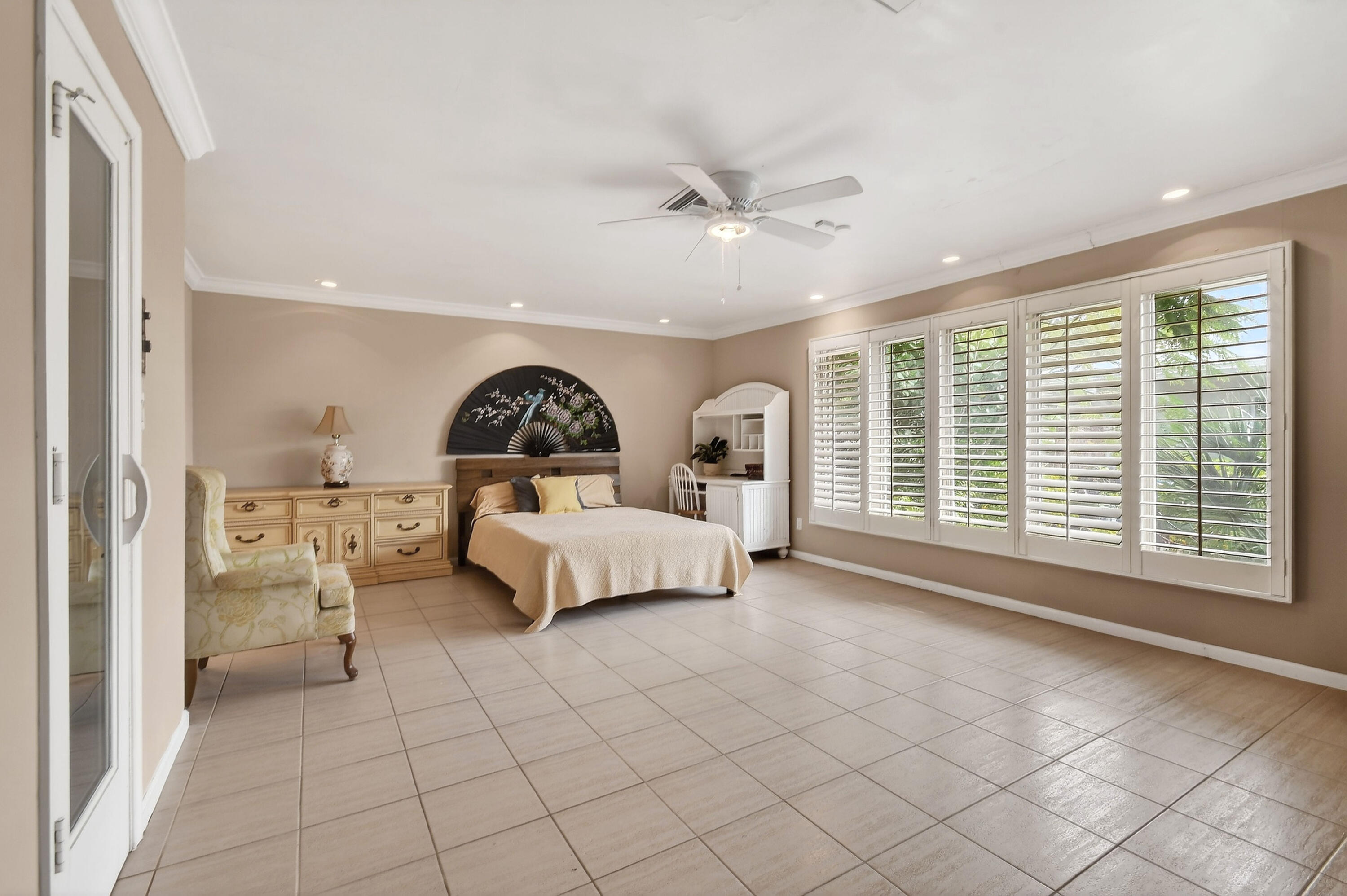 285 Golfview Tequesta, FL 33469