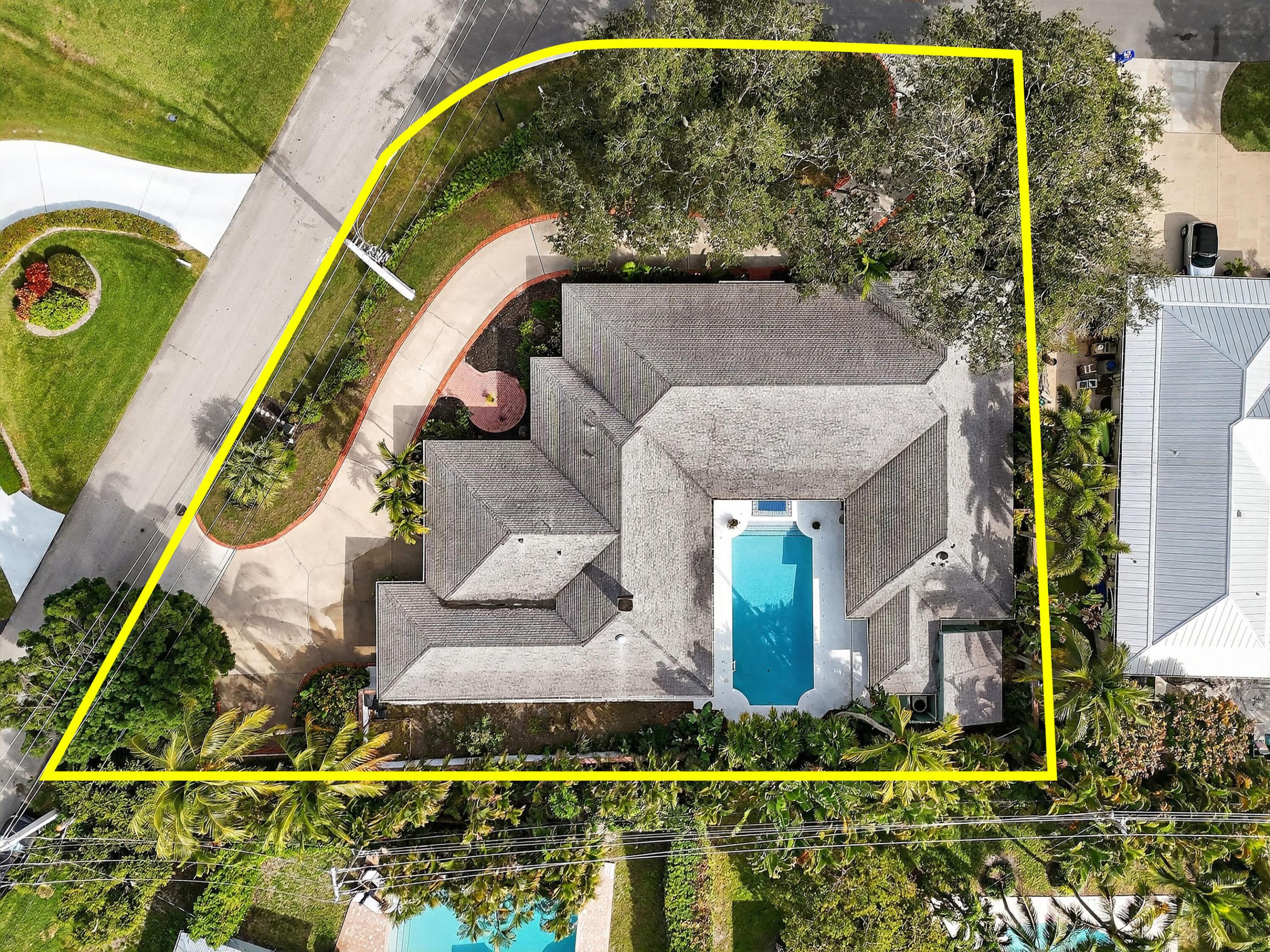 285 Golfview Tequesta, FL 33469