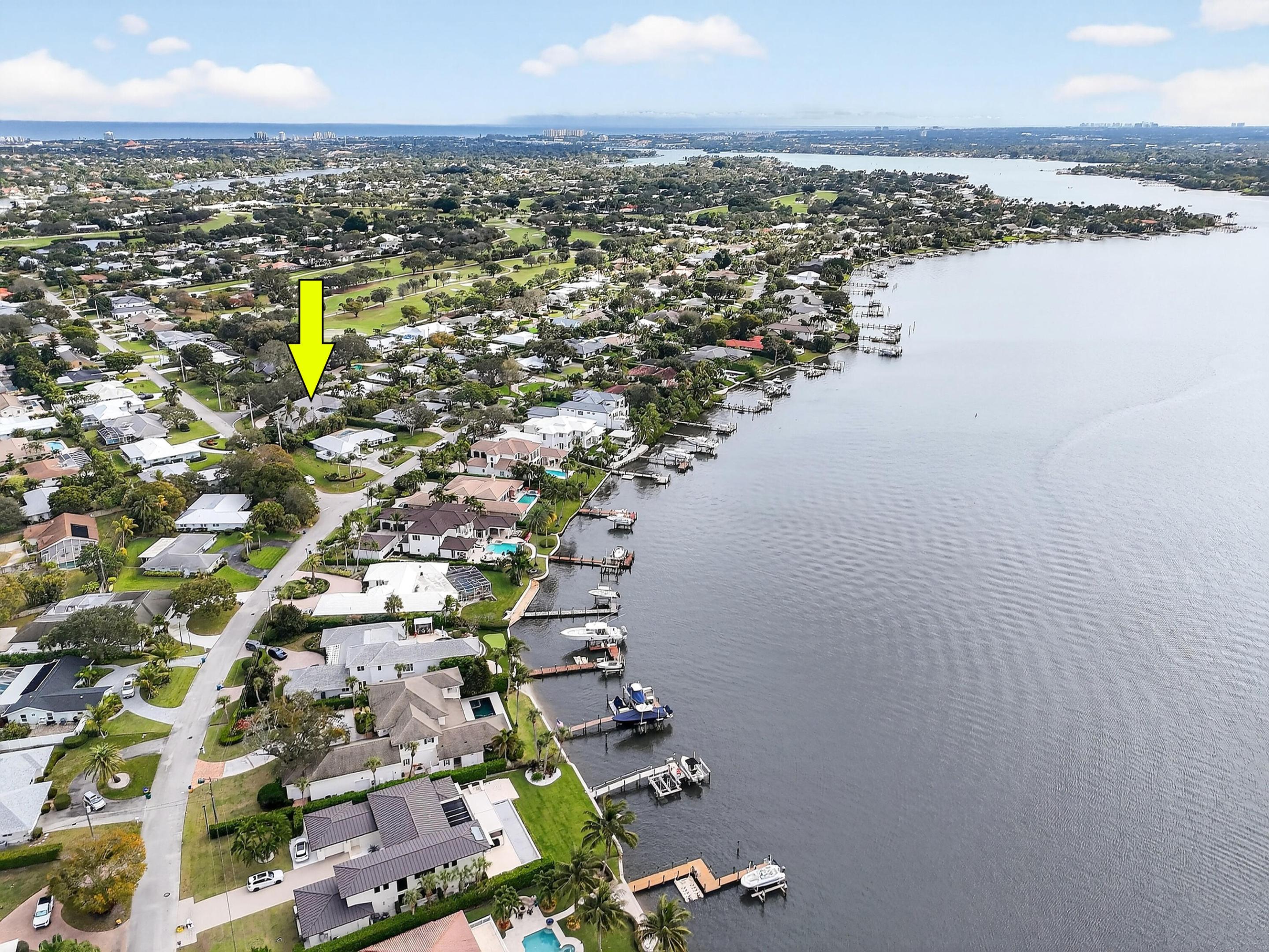 285 Golfview Tequesta, FL 33469