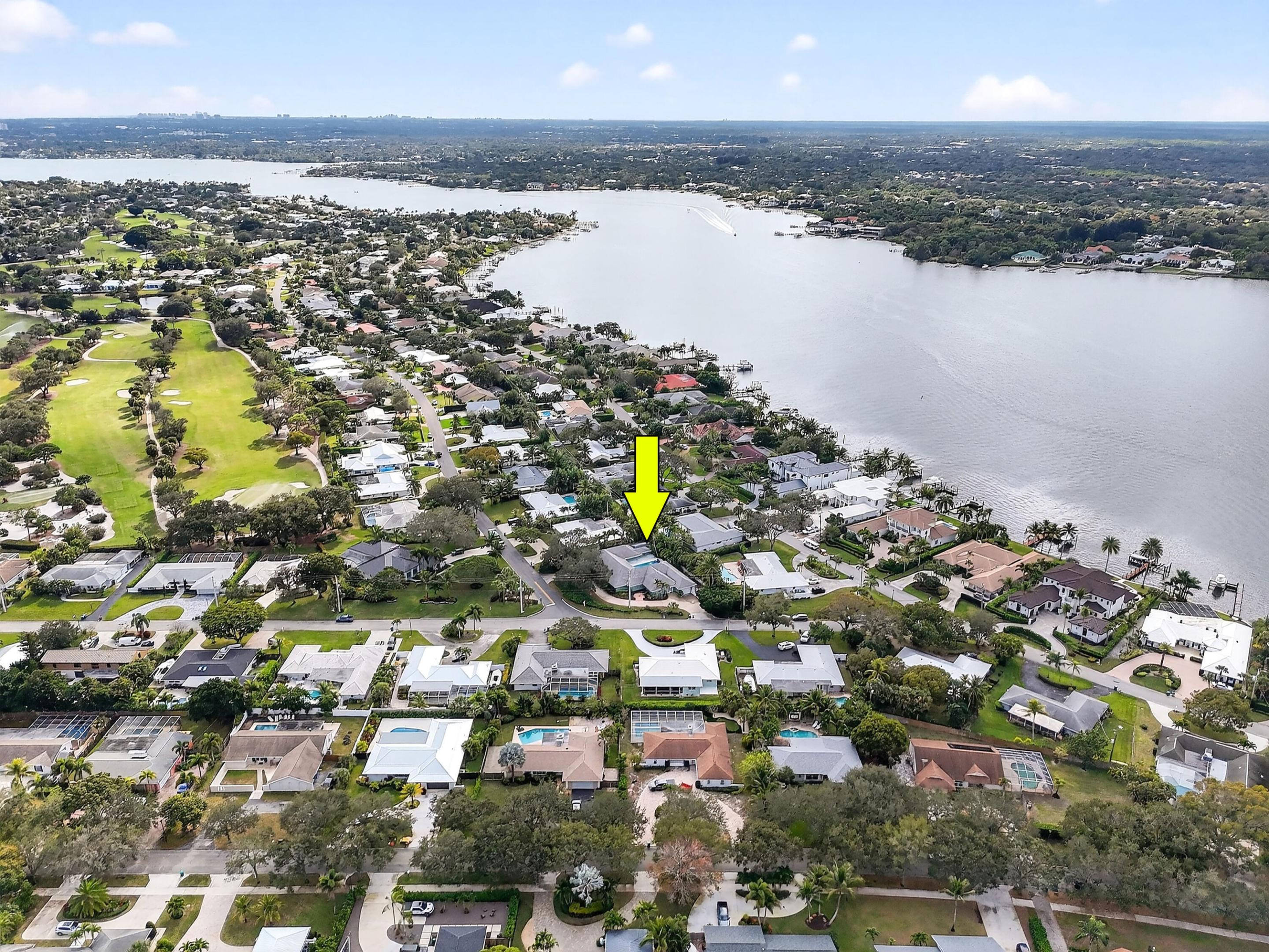 285 Golfview Tequesta, FL 33469