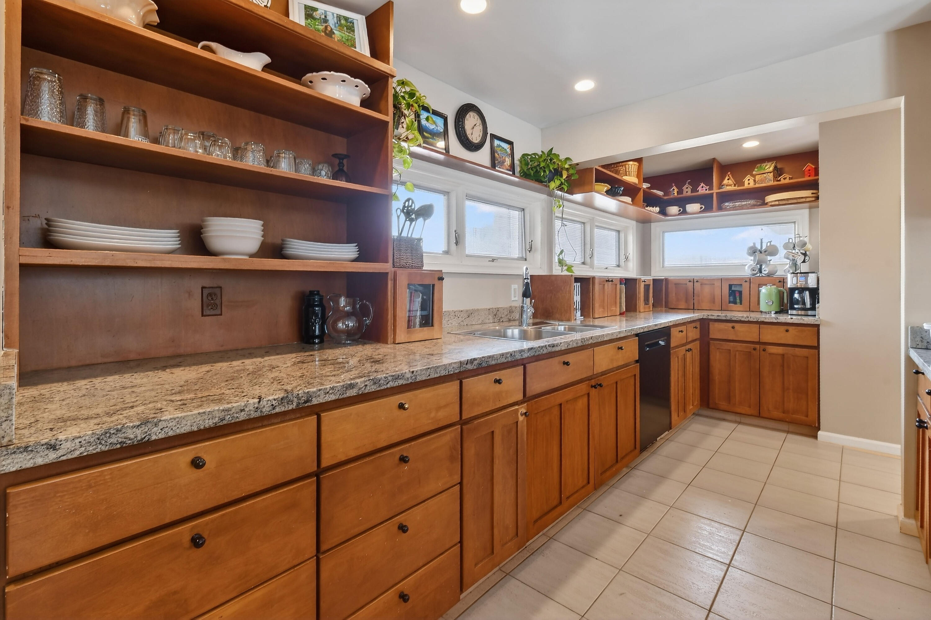 285 Golfview Tequesta, FL 33469