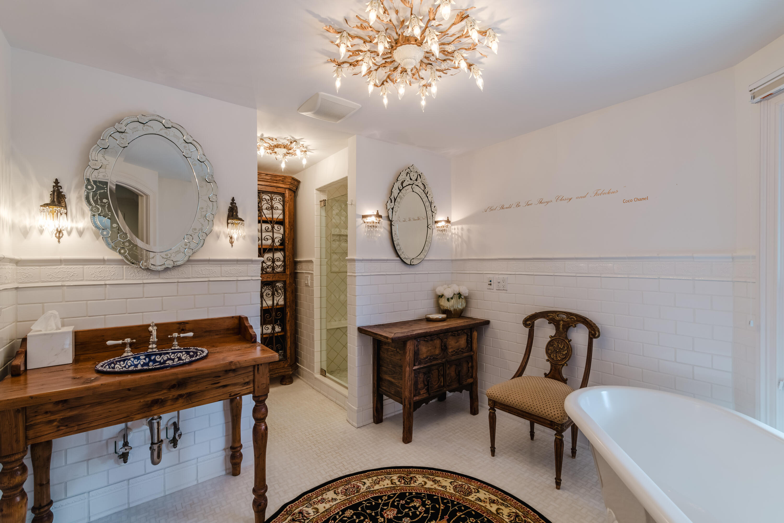 19 N Beach Jupiter Island, FL 33455