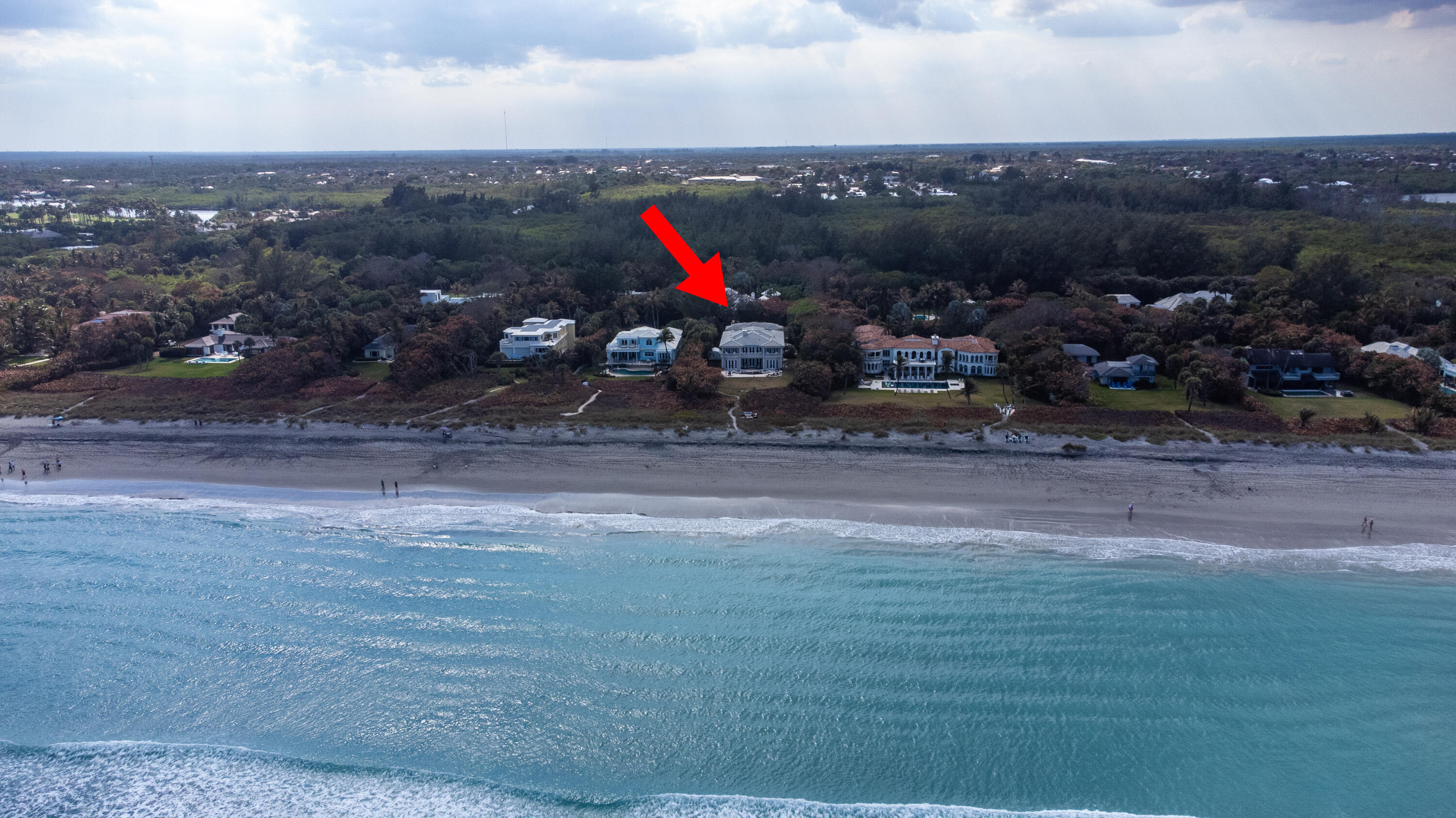 19 N Beach Jupiter Island, FL 33455