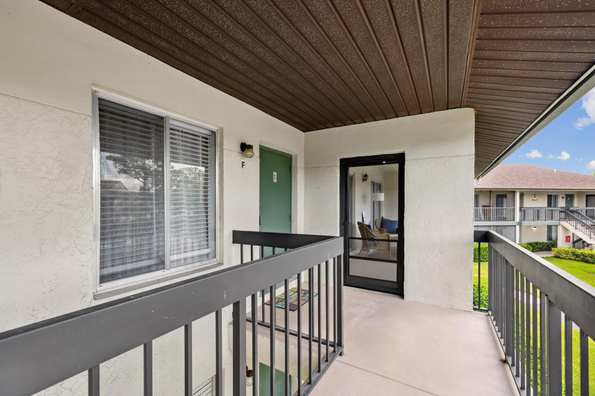 6271 Chasewood #F Jupiter, FL 33458