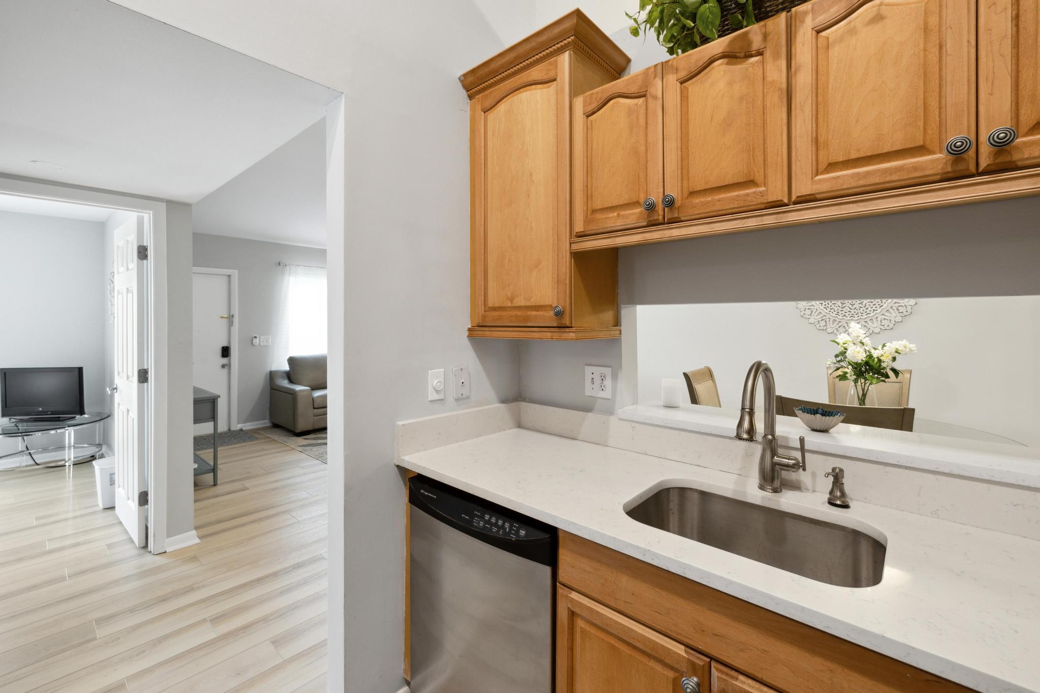 6271 Chasewood #F Jupiter, FL 33458