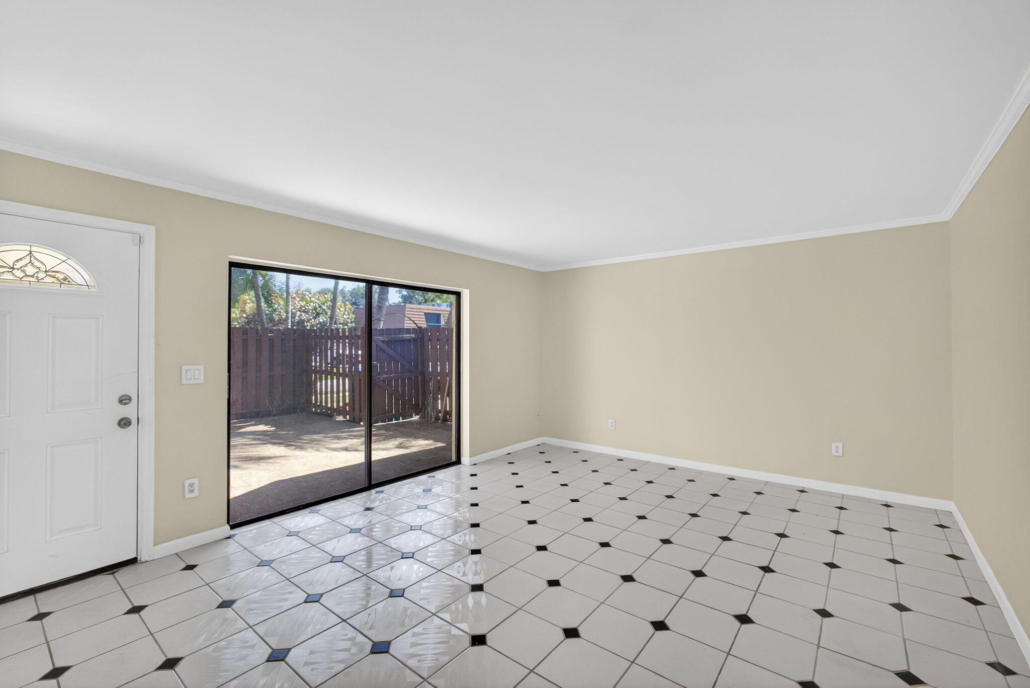 825 Center #9a Jupiter, FL 33458