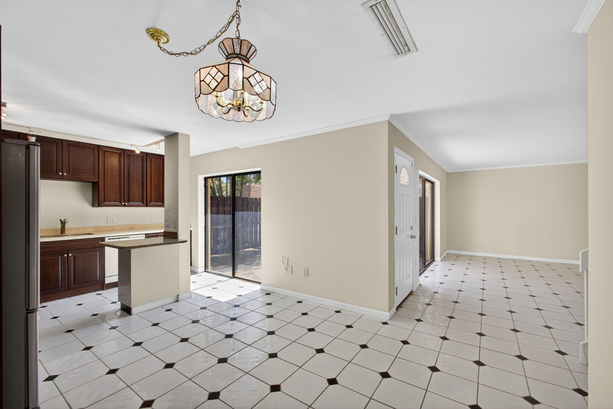 825 Center #9a Jupiter, FL 33458