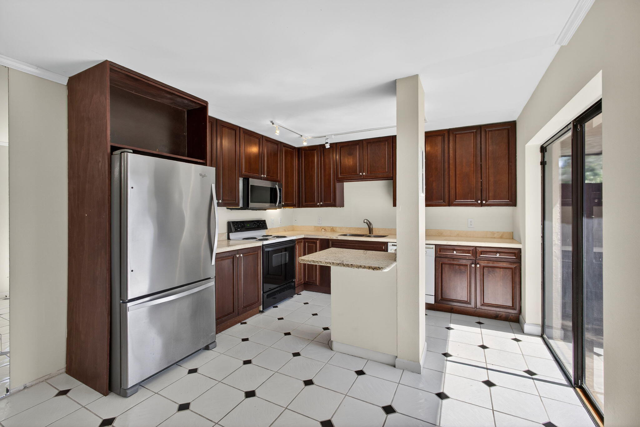 825 Center #9a Jupiter, FL 33458