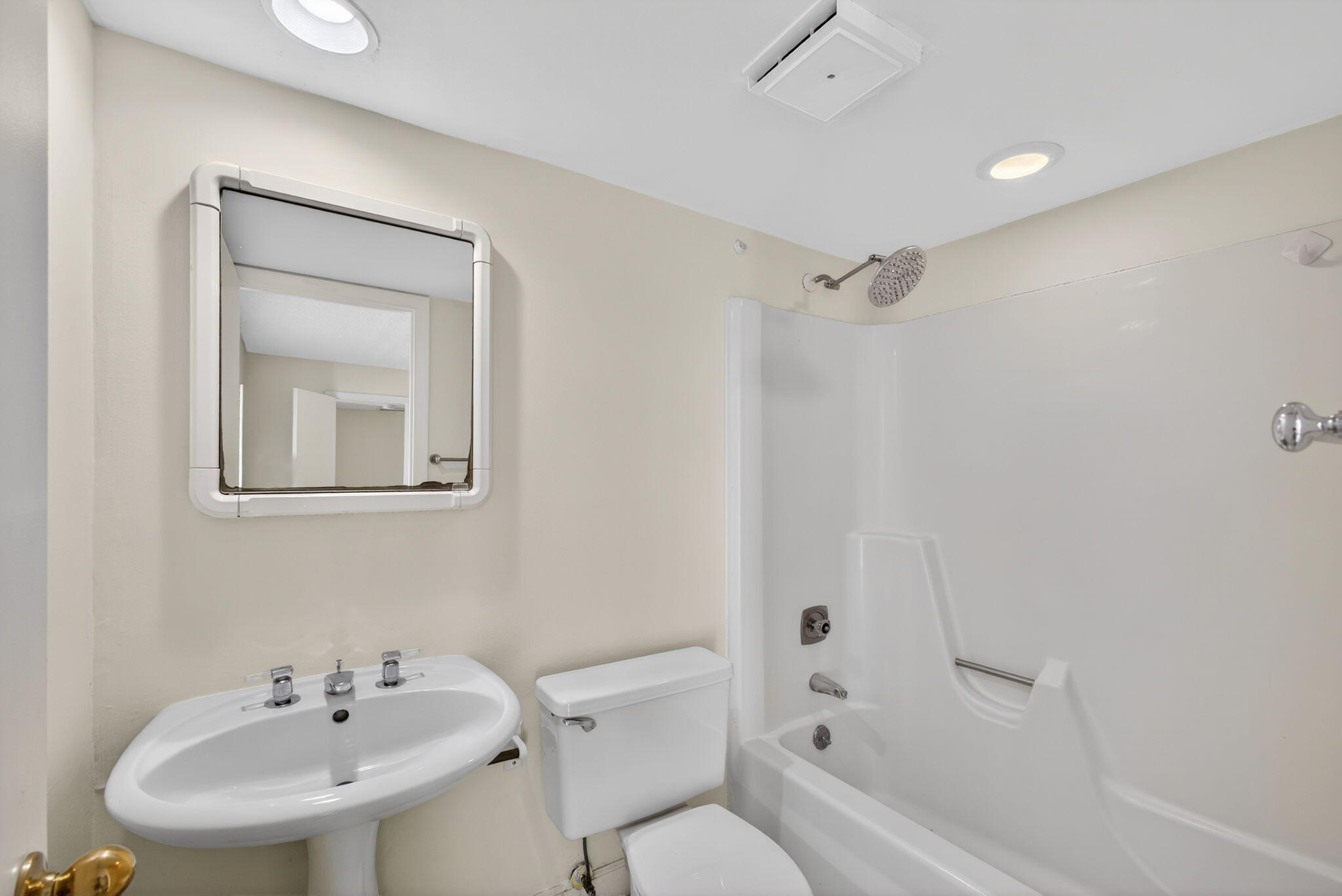 825 Center #9a Jupiter, FL 33458