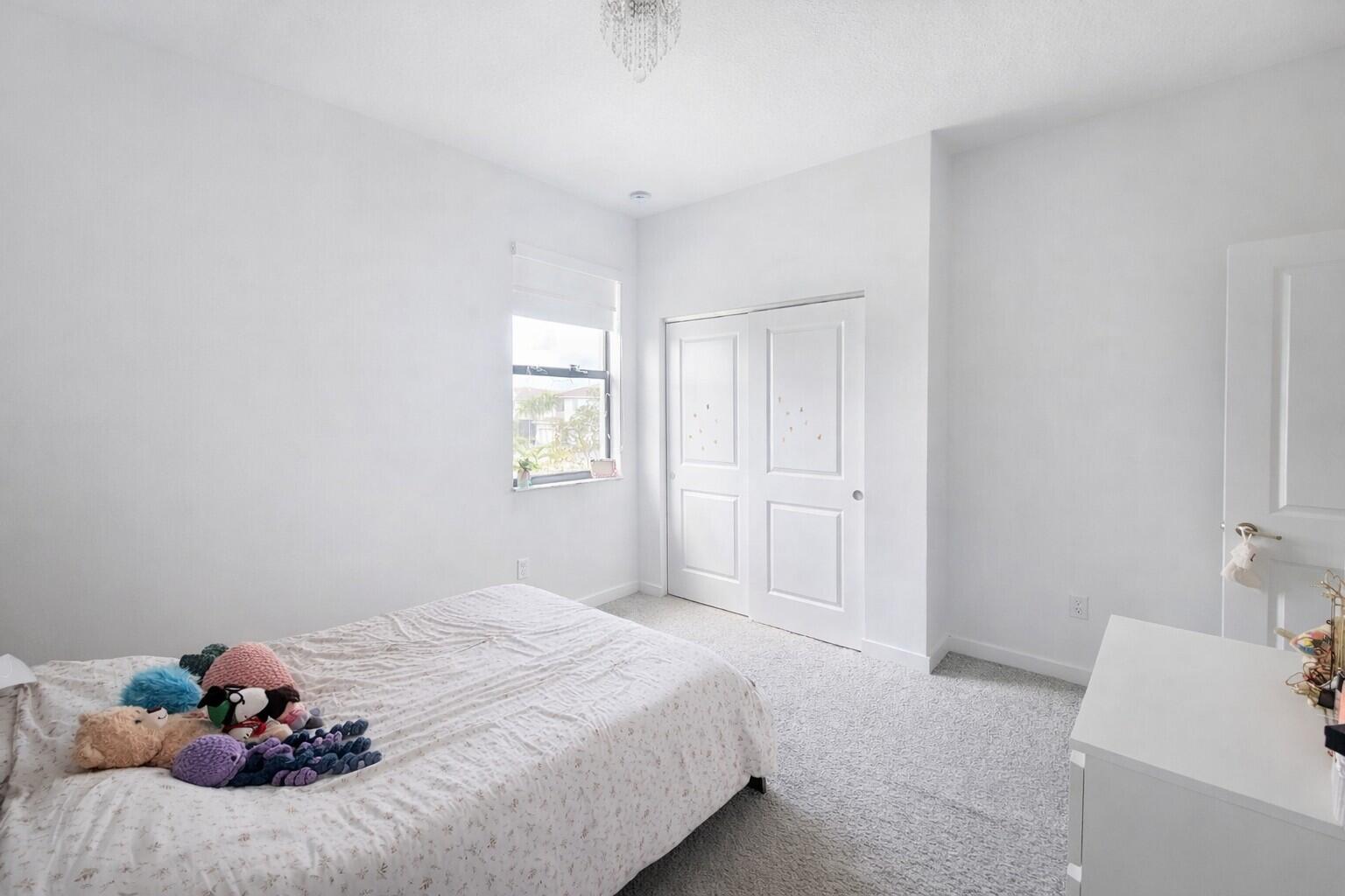 4388 Serpens Lake Worth, FL 33467