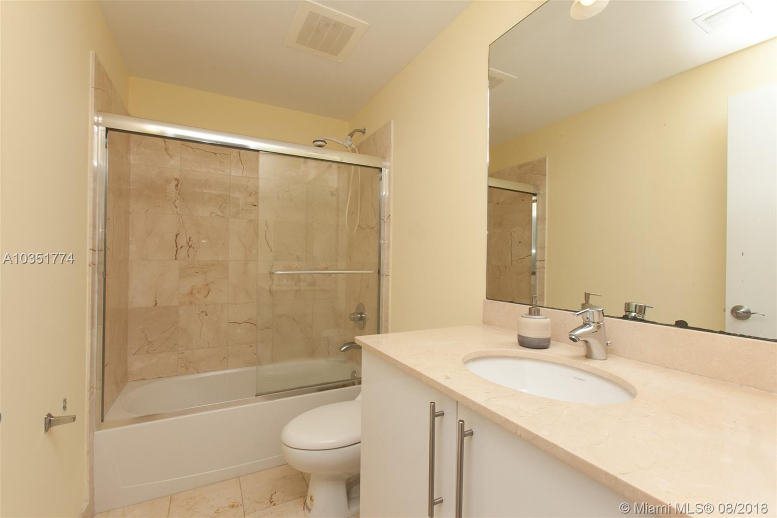 image Aventura Marina Two26