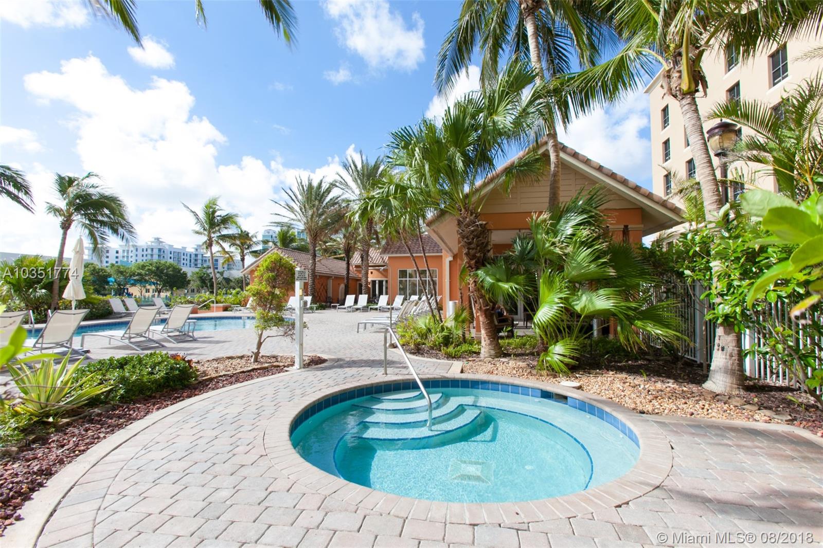 image Aventura Marina Two33