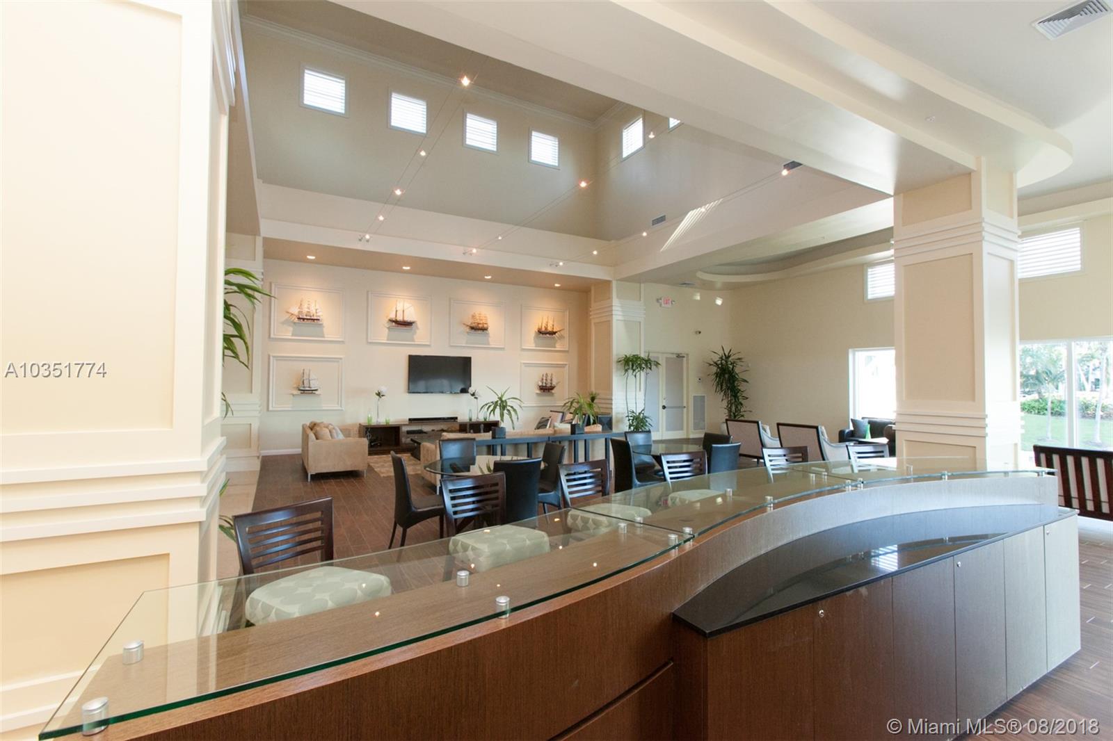 image Aventura Marina Two35