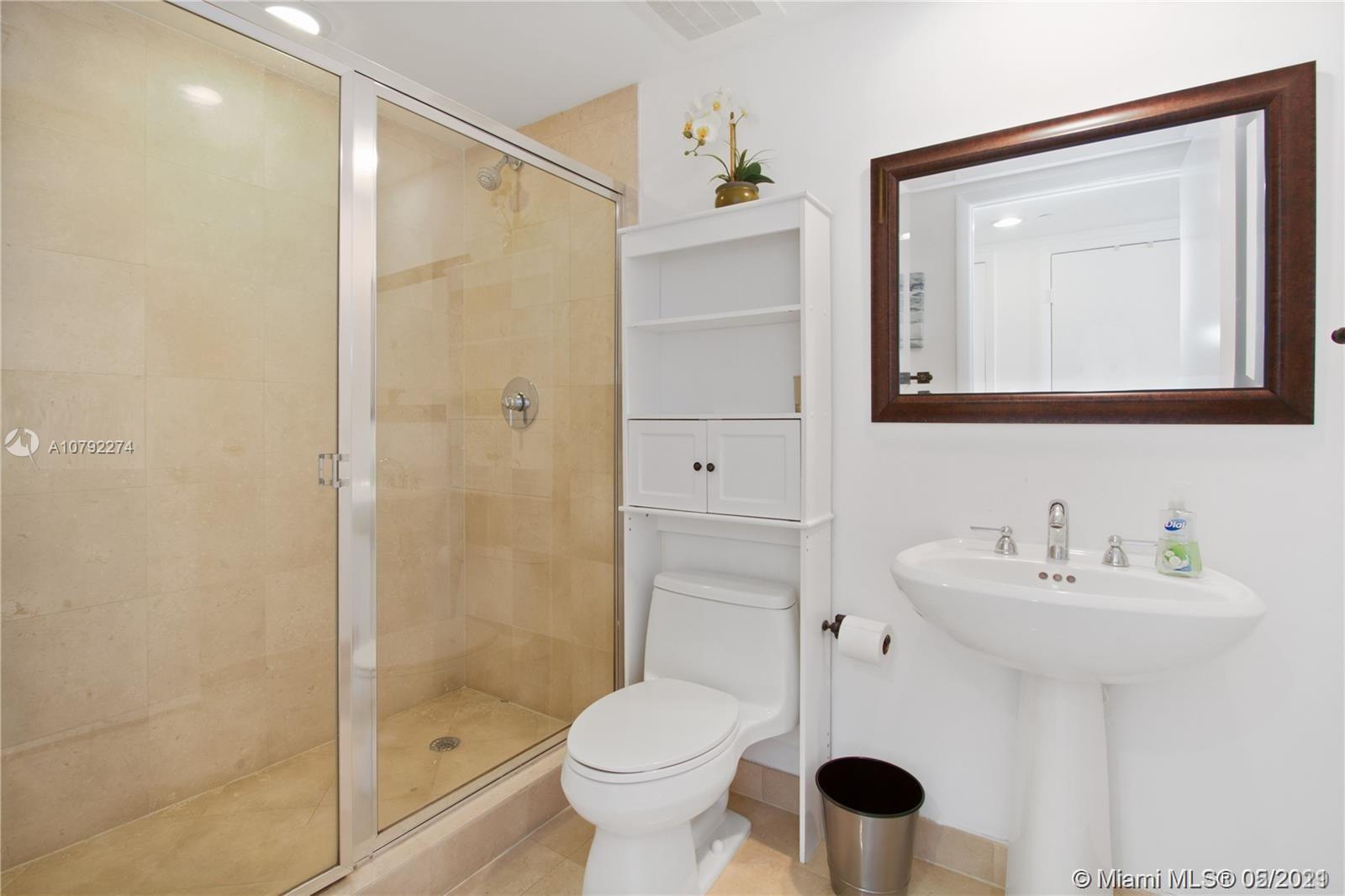 image Beach Club 216