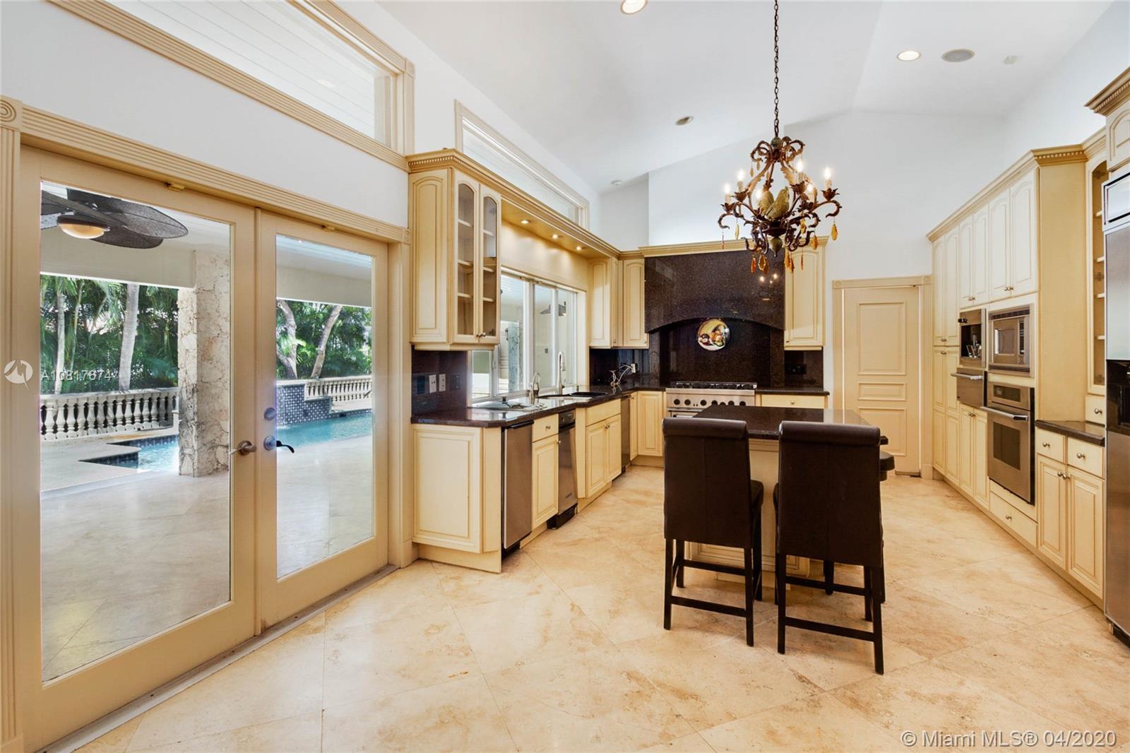 236 Costanera Rd #n/a,Coral Gables, FL 33143