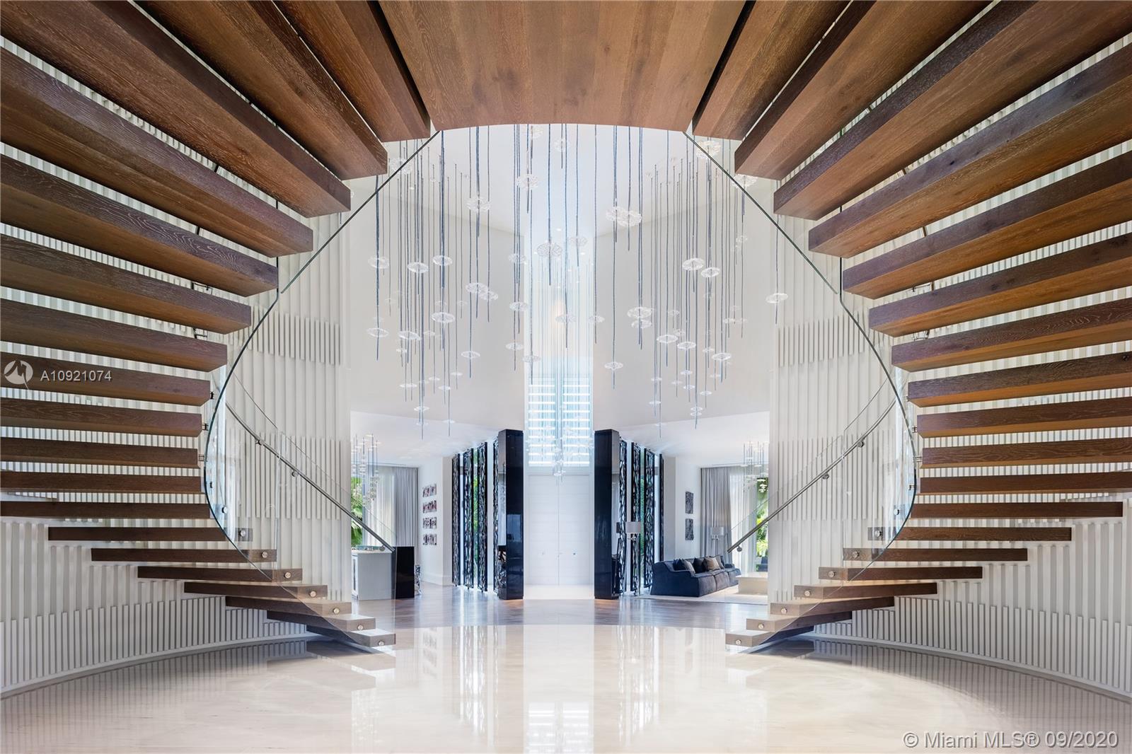 41 Arvida Pkwy Coral Gables, FL 33156