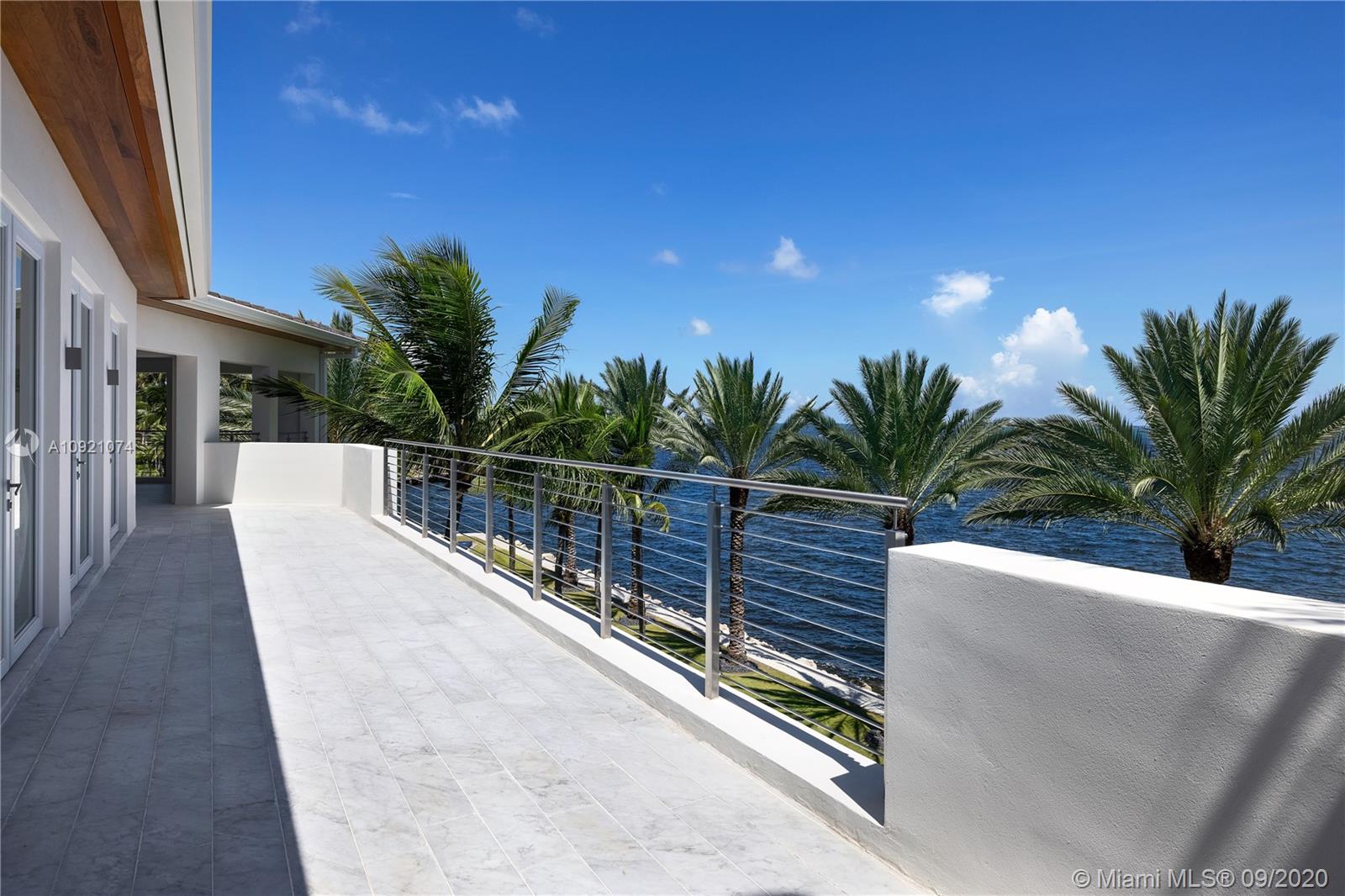 41 Arvida Pkwy Coral Gables, FL 33156