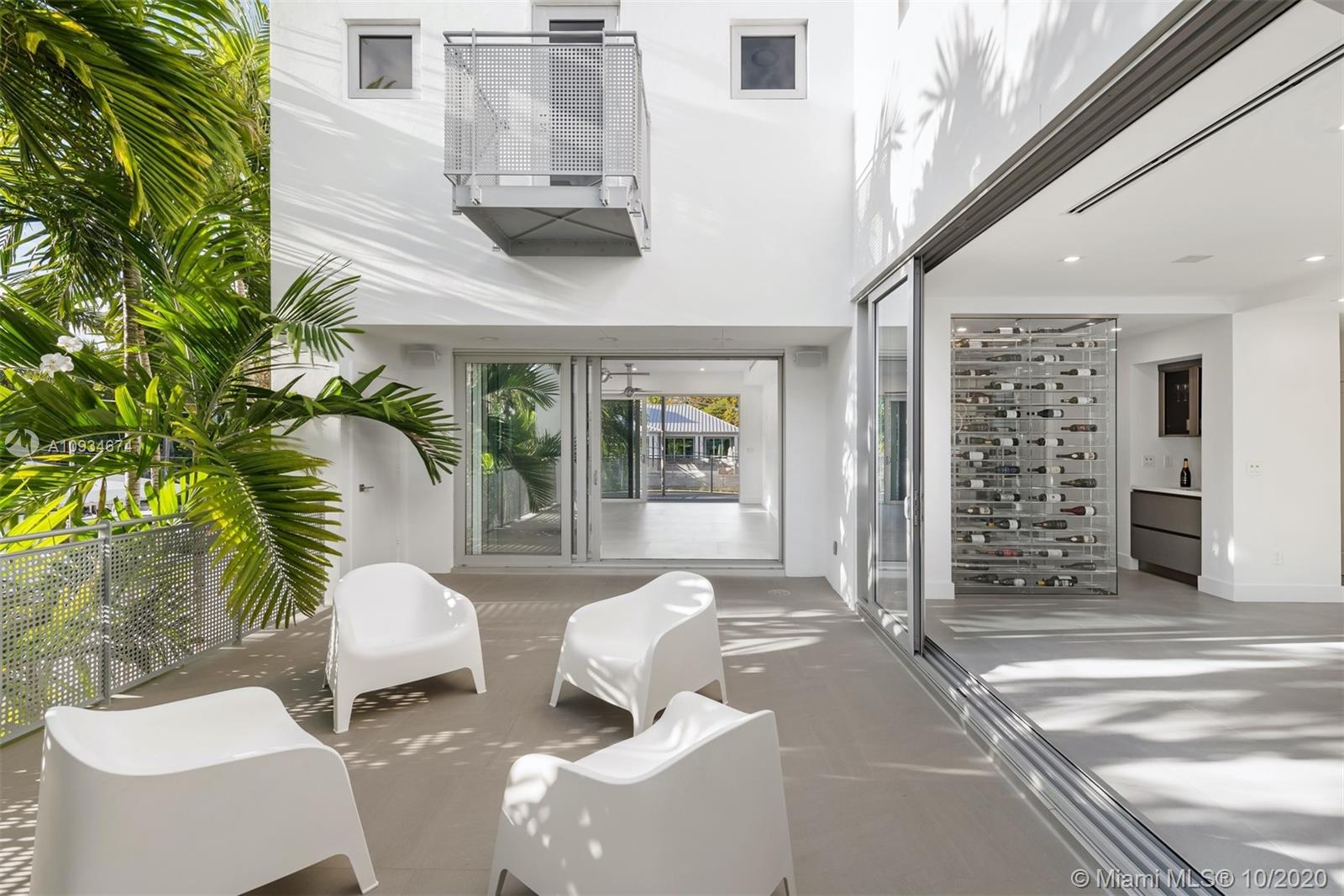 1785 Fairhaven Pl Miami, FL 33133