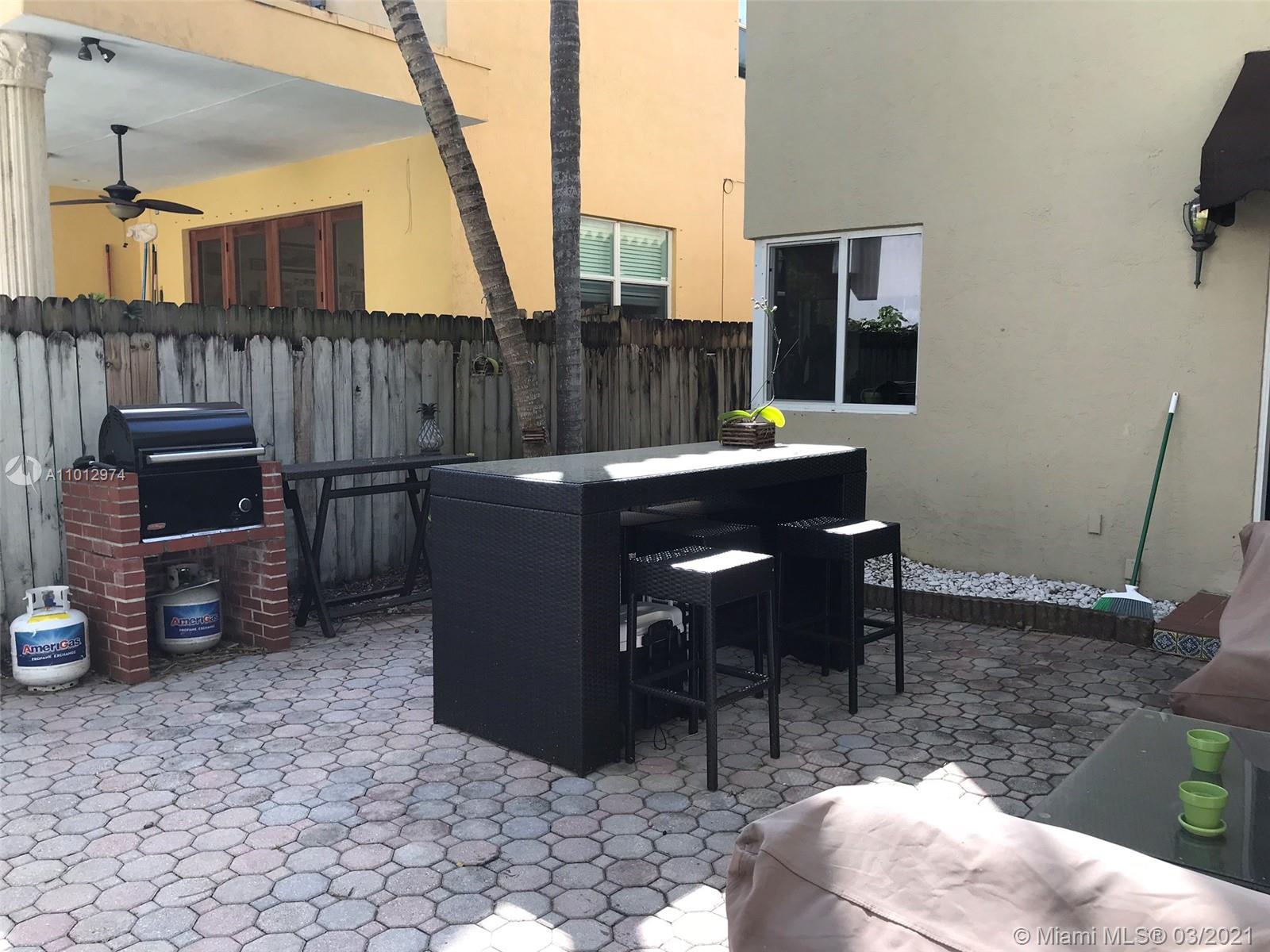 3143 Day Ave #A Miami, FL 33133