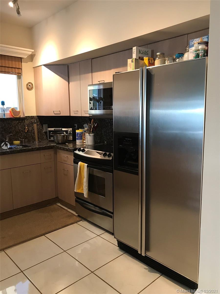 3143 Day Ave #A Miami, FL 33133