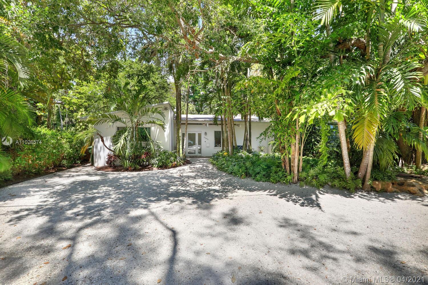 3645 Loquat Ave Coconut Grove, FL 33133