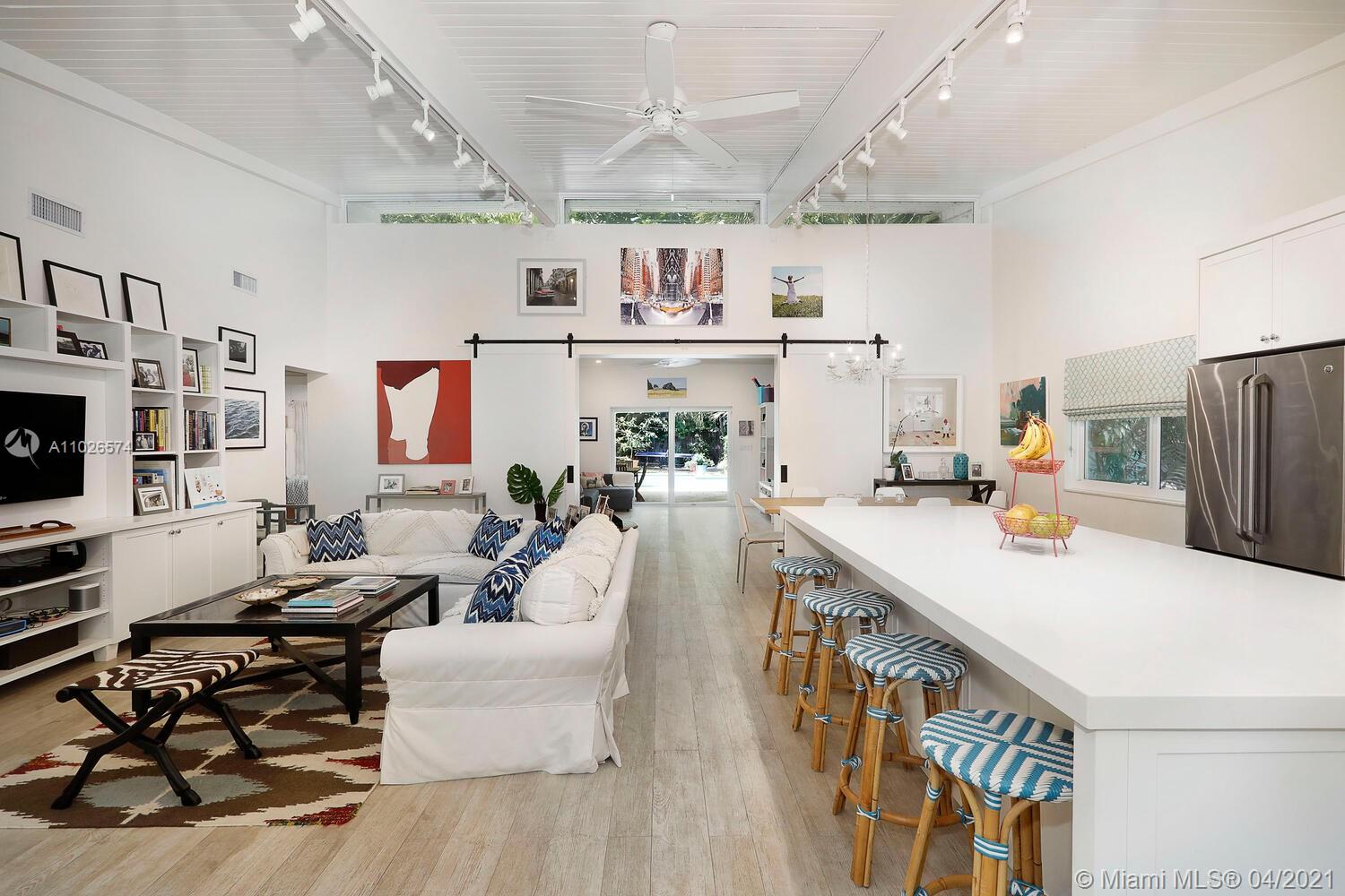 3645 Loquat Ave Coconut Grove, FL 33133