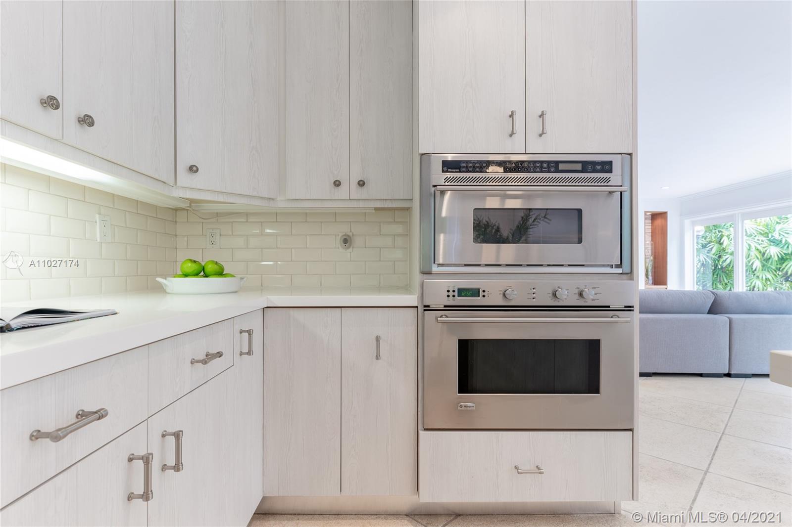 935 Malaga Ave Coral Gables, FL 33134