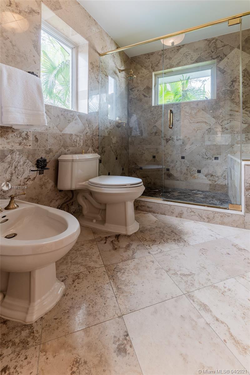 935 Malaga Ave Coral Gables, FL 33134