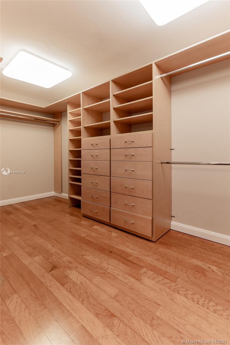 935 Malaga Ave Coral Gables, FL 33134