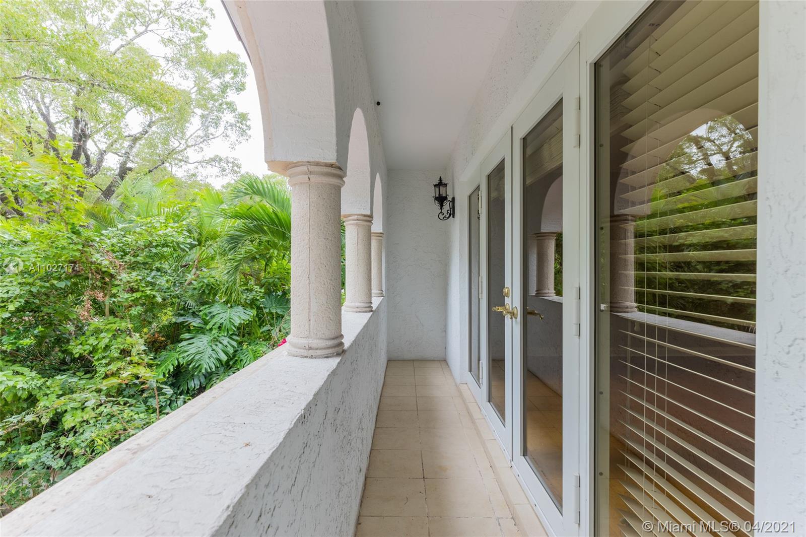 935 Malaga Ave Coral Gables, FL 33134