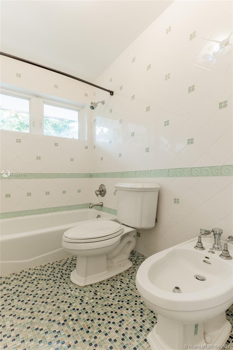 935 Malaga Ave Coral Gables, FL 33134