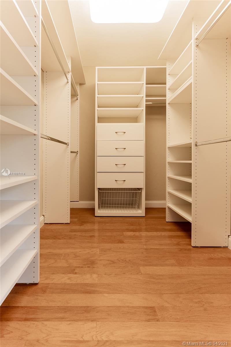 935 Malaga Ave Coral Gables, FL 33134