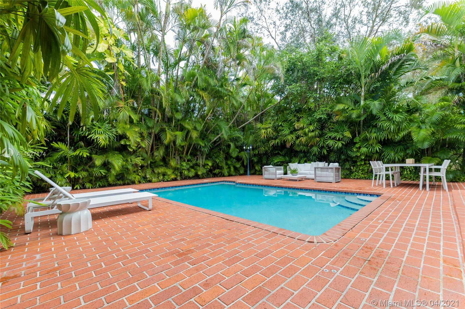 935 Malaga Ave Coral Gables, FL 33134