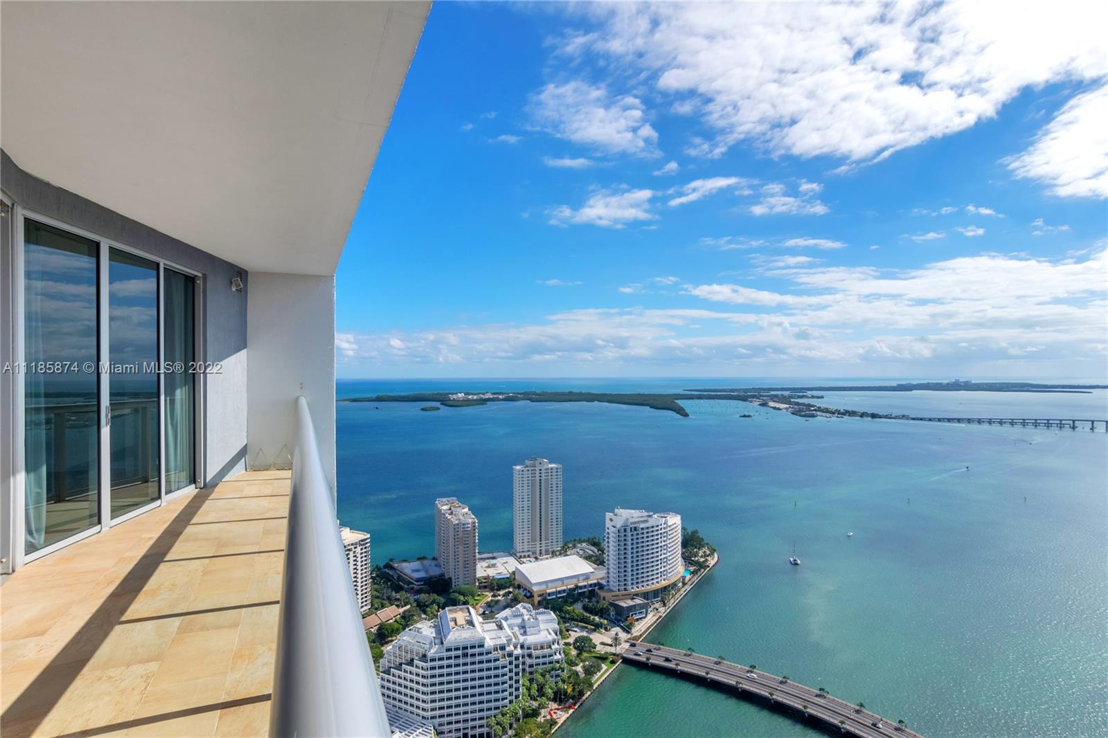 495 Brickell Ave #5705