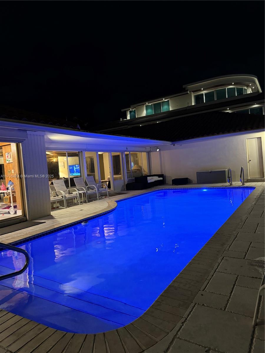 12 Isla Bahia Dr Fort Lauderdale, FL 33316