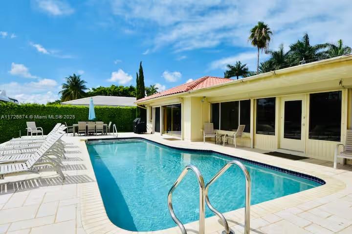 12 Isla Bahia Dr Fort Lauderdale, FL 33316