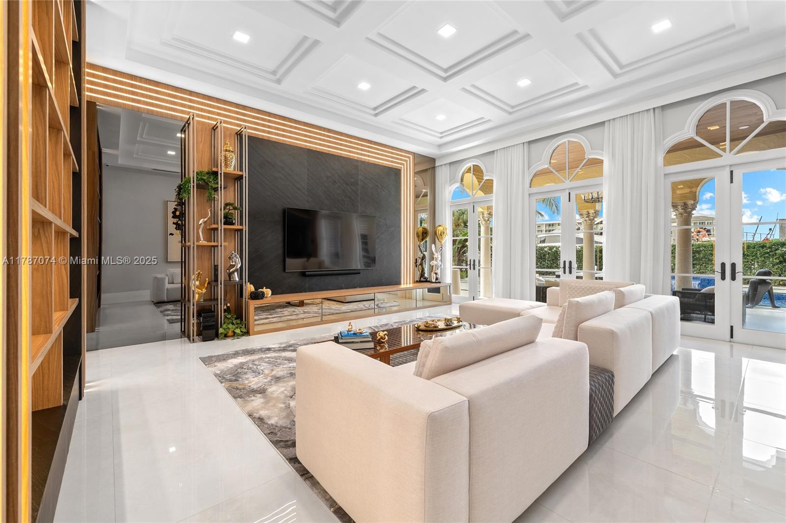 1530 Island Blvd Aventura, FL 33160