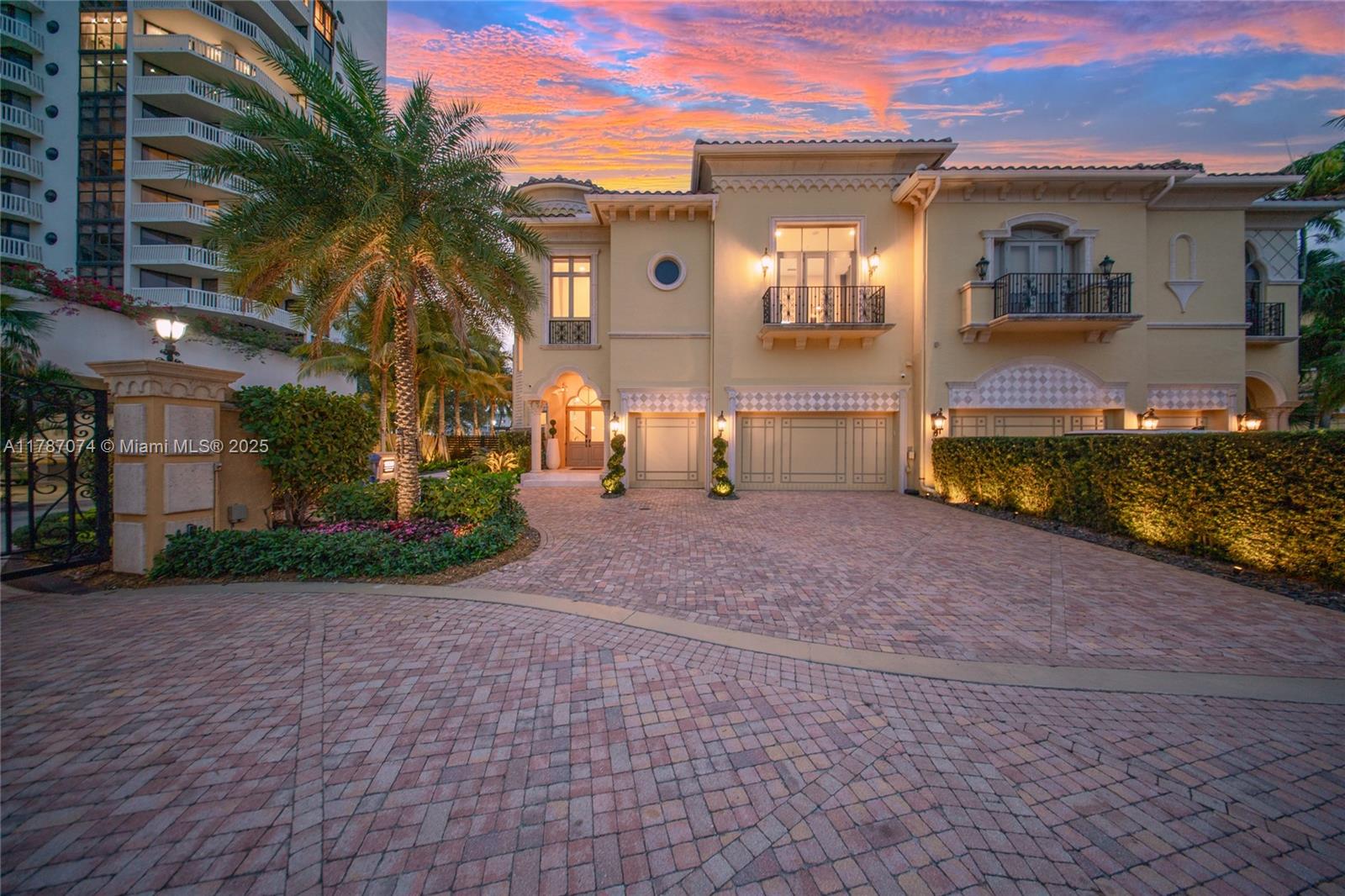 1530 Island Blvd Aventura, FL 33160