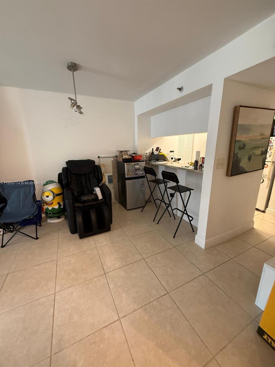 image Madison Downtown Condo2