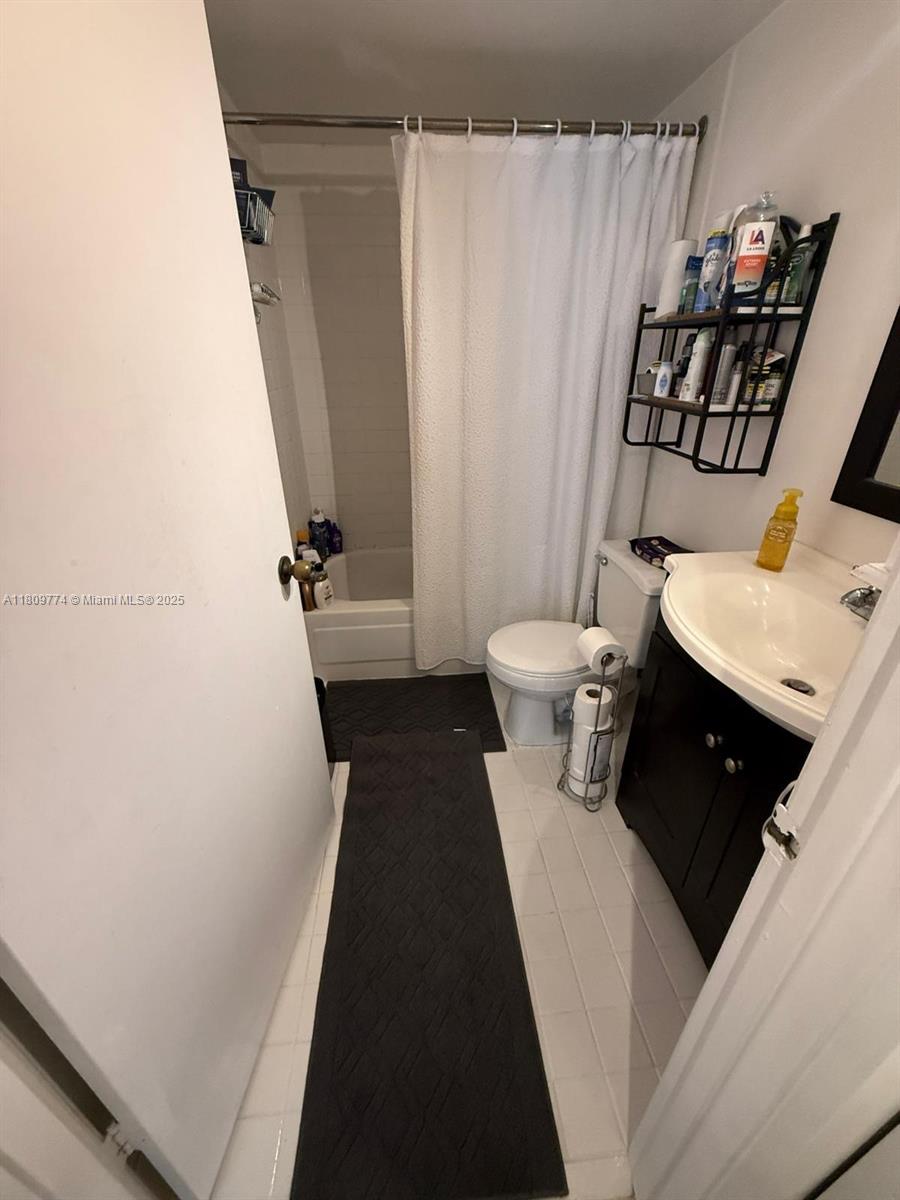 image Madison Downtown Condo6