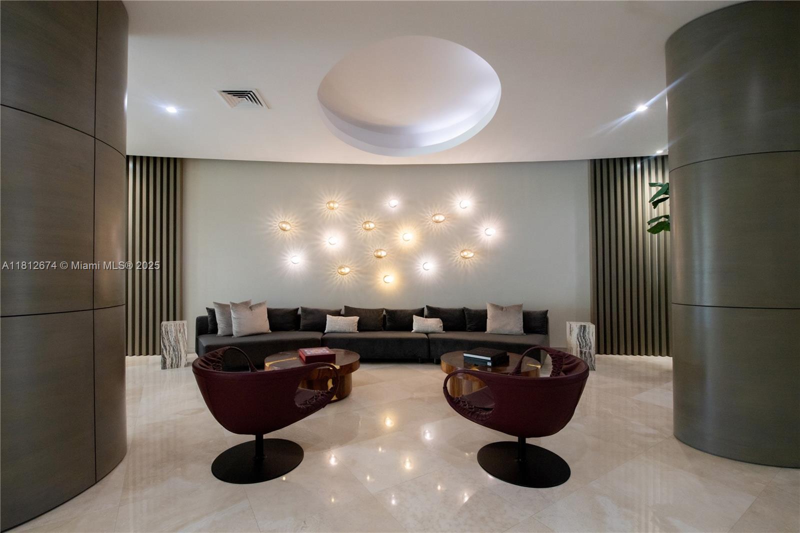 image Harbour House12