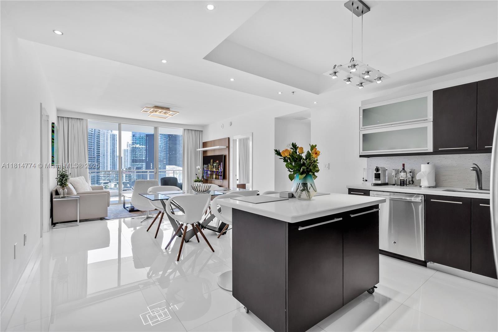 image Ivy Condo18