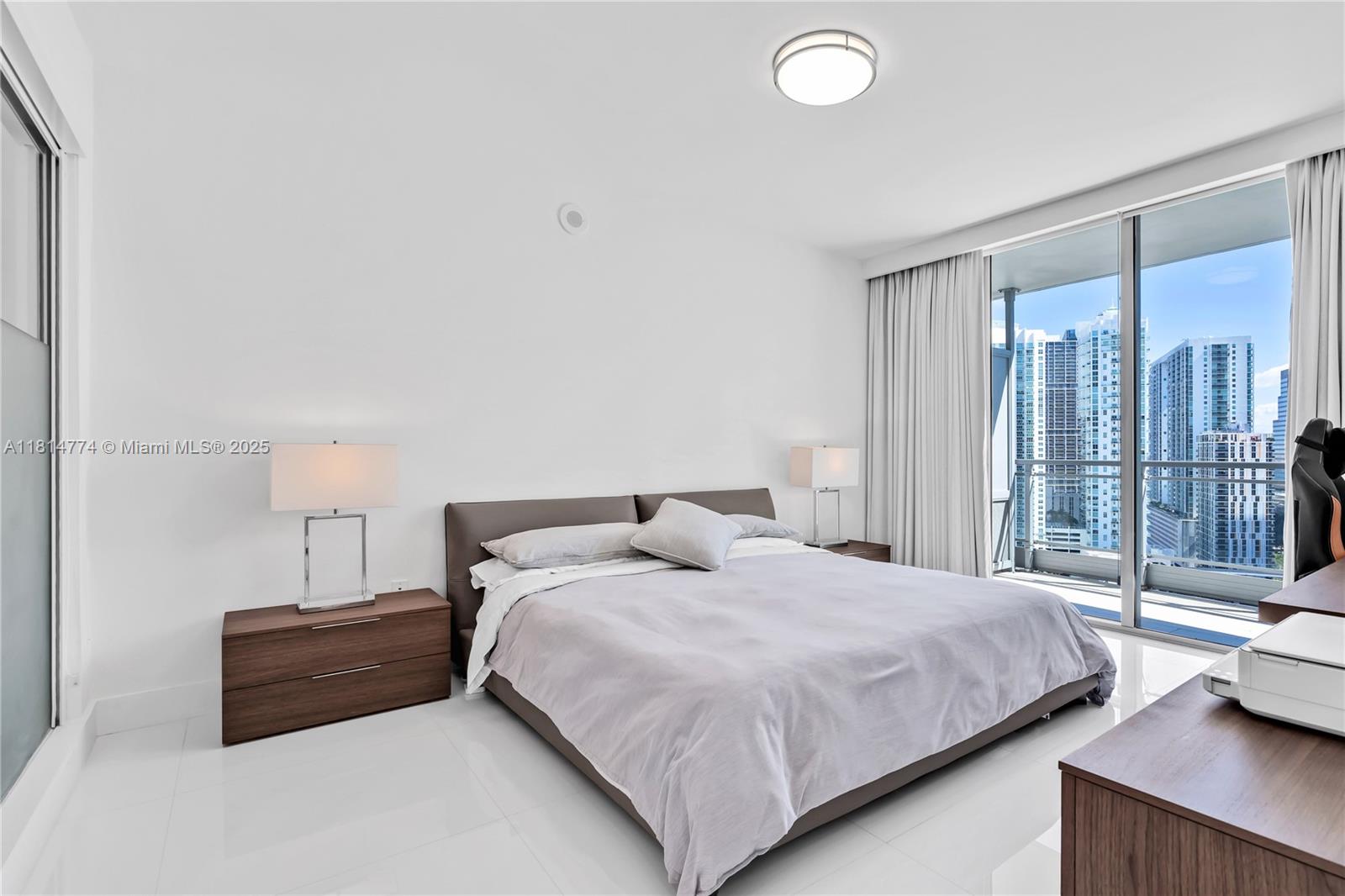 image Ivy Condo23