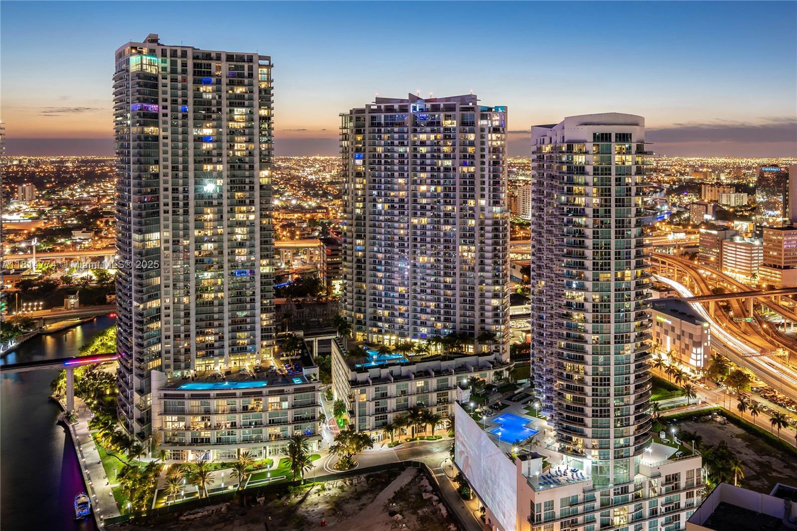 image Ivy Condo41