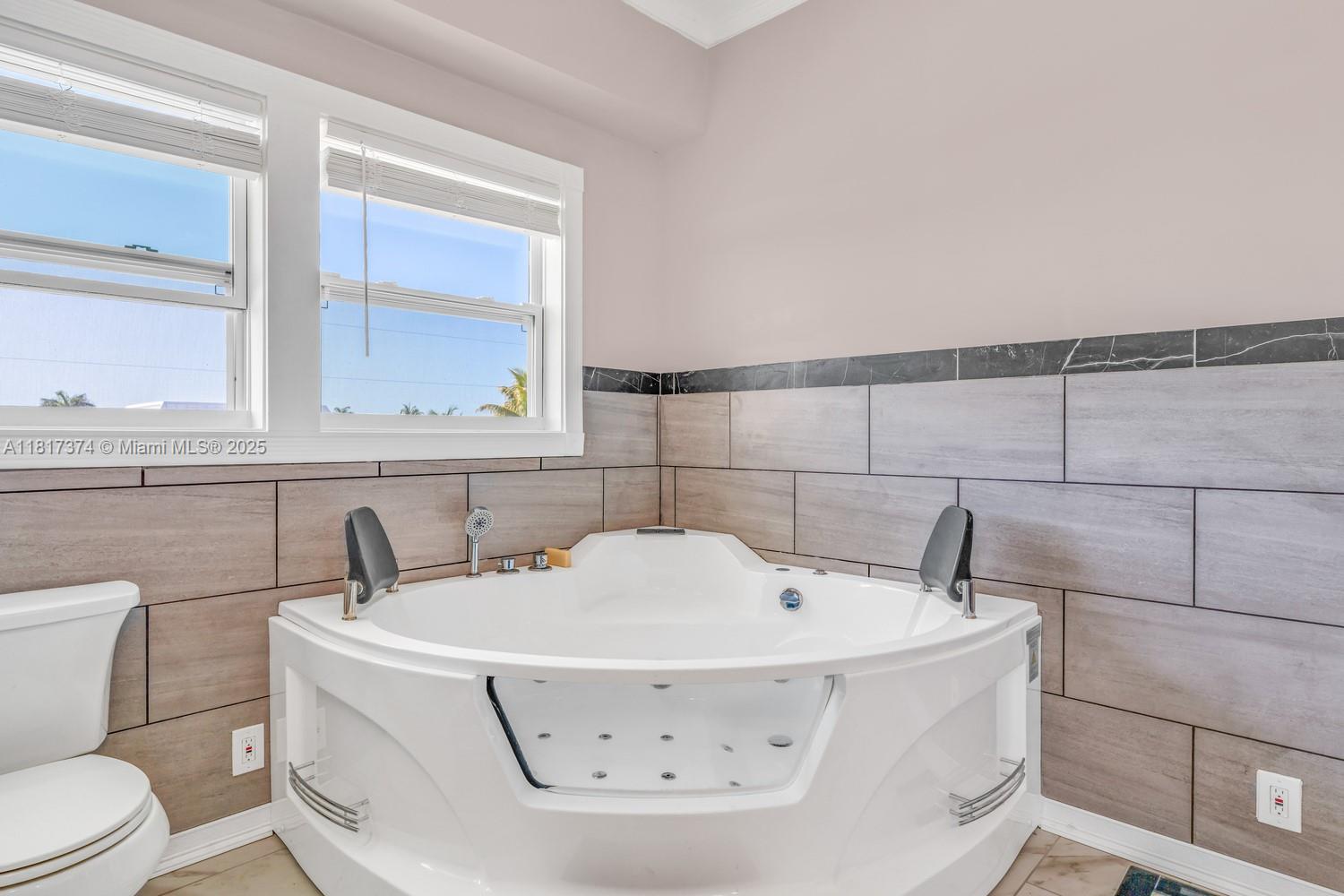 131 Avenue G Marathon, FL 33050