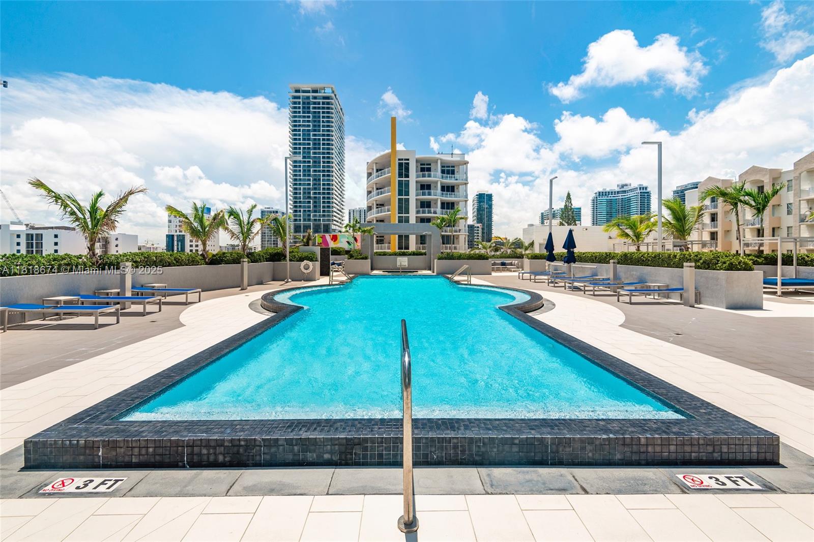 image Platinum Condo28