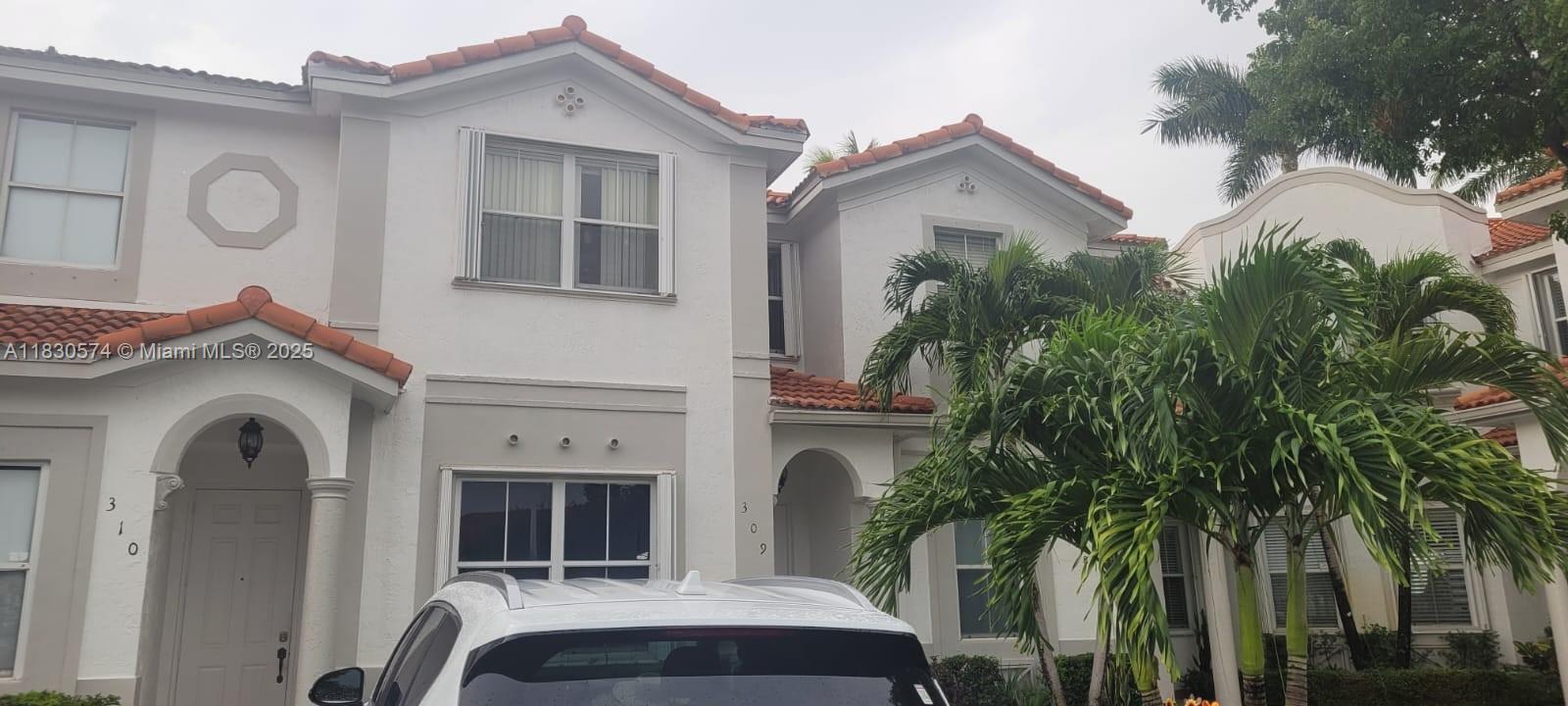 5420 NW 107th Ave #309