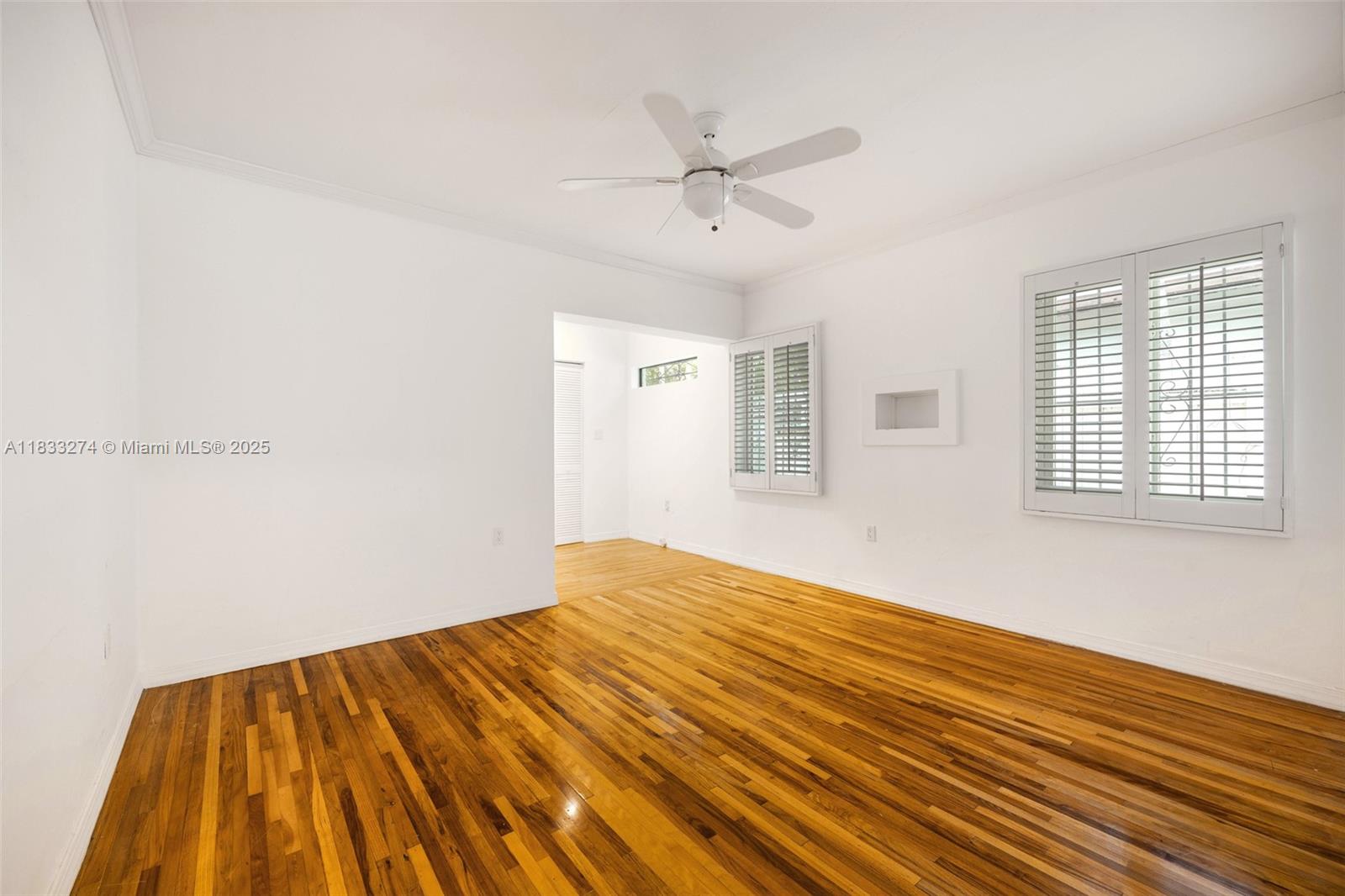 4050 Loquat Ave Coconut Grove, FL 33133