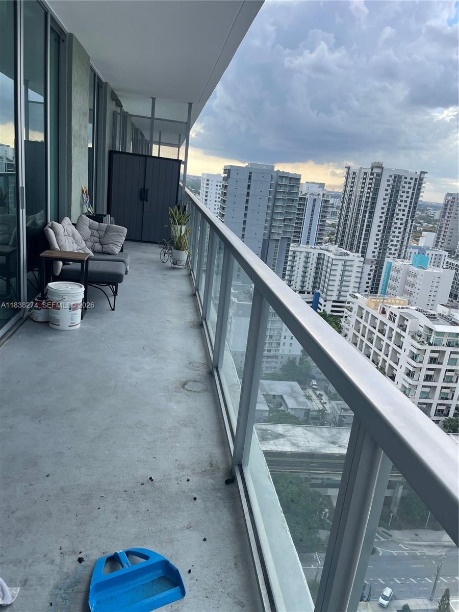 image Axis on Brickell North26