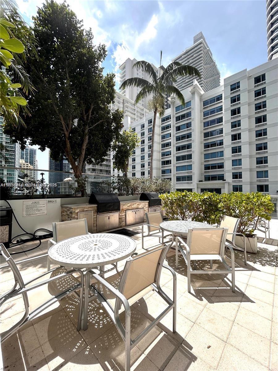 image Axis on Brickell North30